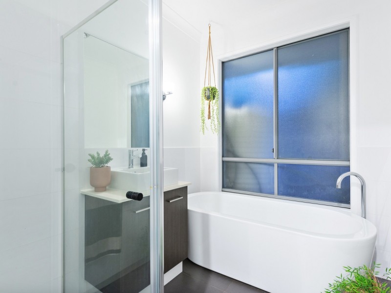 33 Stoney Creek Circuit, Ormeau QLD 4208