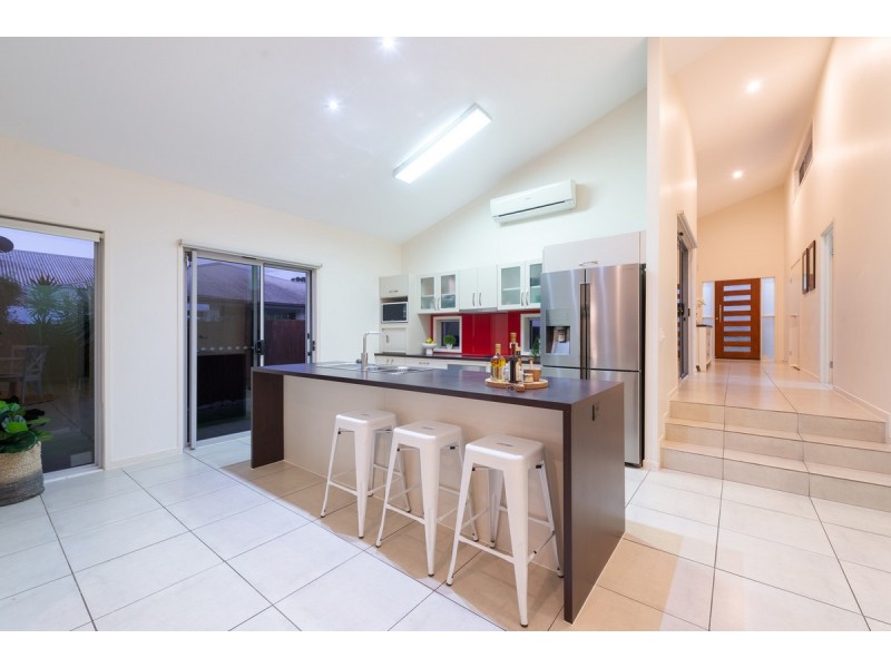 22 Emmaville Crescent, Ormeau QLD 4208