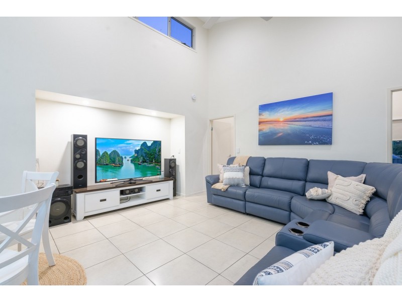 22 Emmaville Crescent, Ormeau QLD 4208