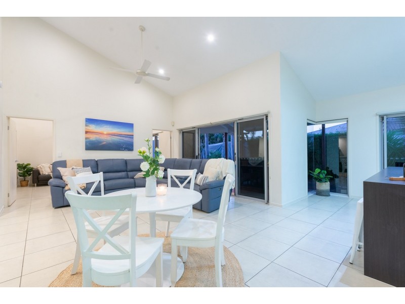 22 Emmaville Crescent, Ormeau QLD 4208