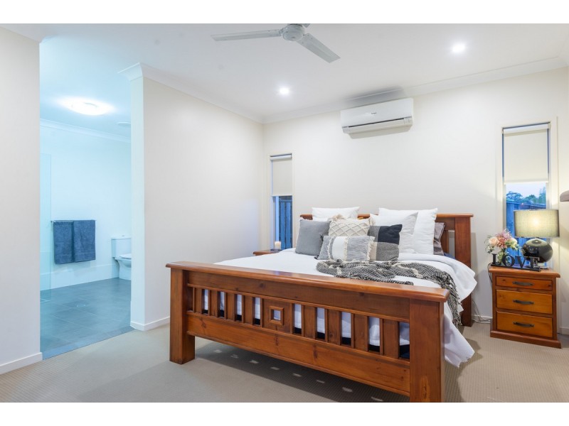 22 Emmaville Crescent, Ormeau QLD 4208