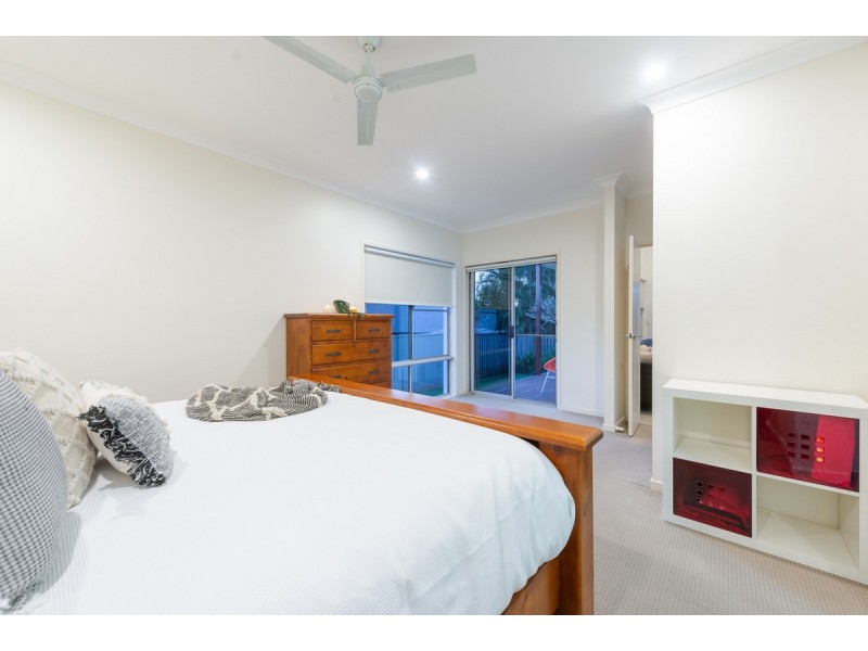 22 Emmaville Crescent, Ormeau QLD 4208
