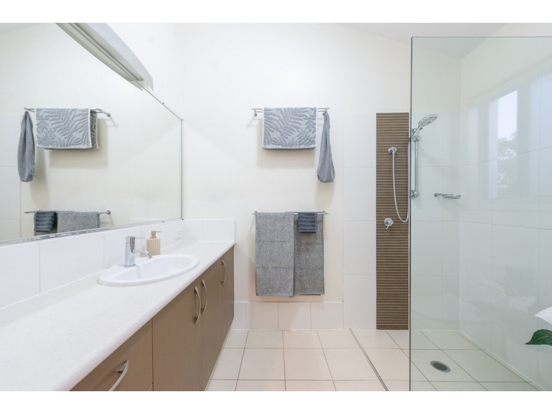 22 Emmaville Crescent, Ormeau QLD 4208