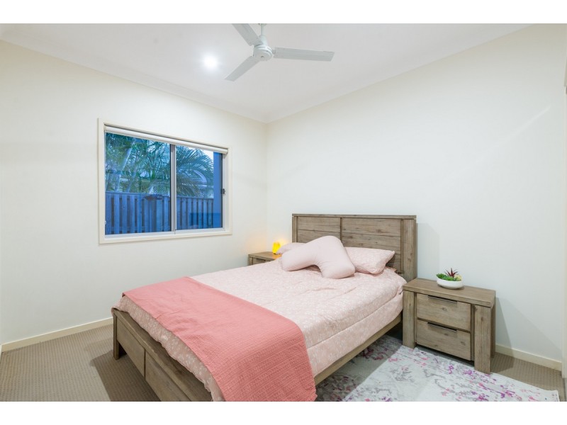 22 Emmaville Crescent, Ormeau QLD 4208