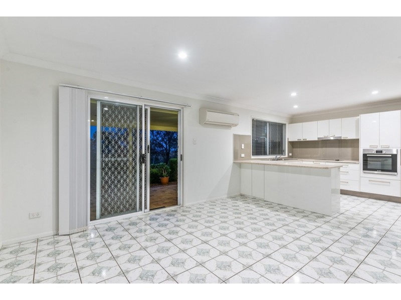 27 Oppermann Drive, Ormeau QLD 4208