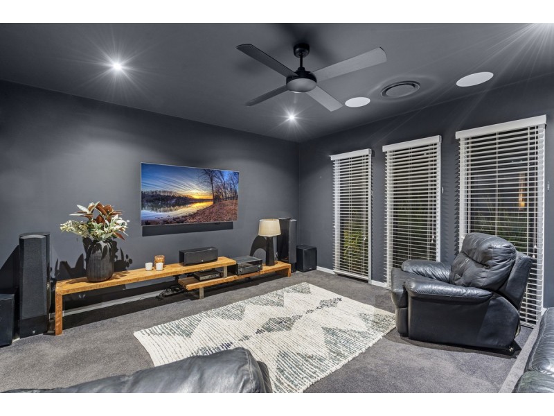 70 Burley Griffin Drive, Maudsland QLD 4210