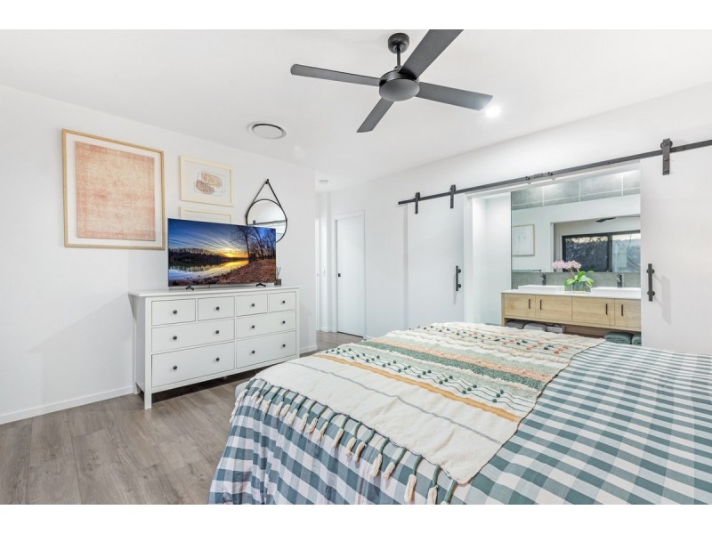 70 Burley Griffin Drive, Maudsland QLD 4210