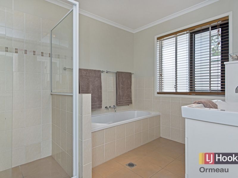 4 Mayes Place, Ormeau QLD 4208