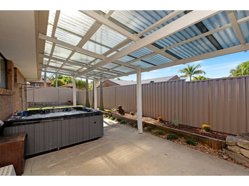 1/216 Olsen Avenue, Arundel QLD 4214