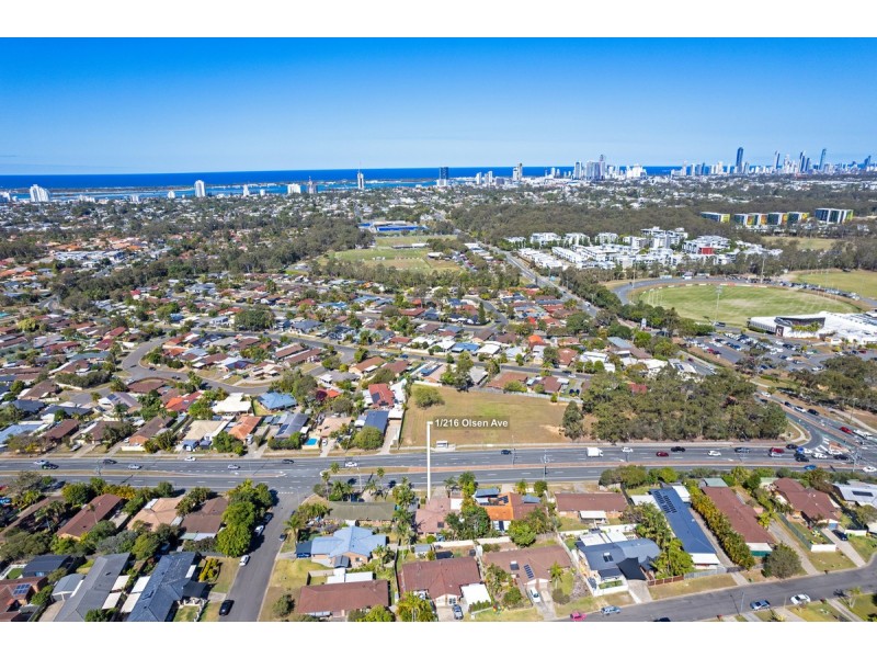 1/216 Olsen Avenue, Arundel QLD 4214