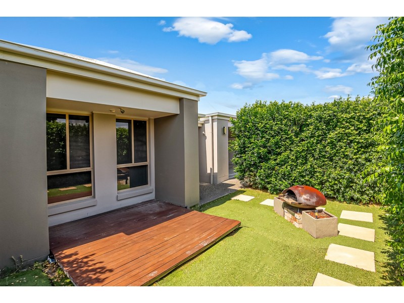 56 Fountain Street, Pimpama QLD 4209
