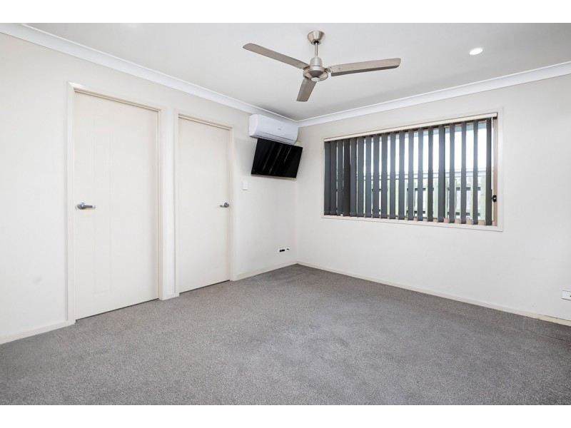 56 Fountain Street, Pimpama QLD 4209