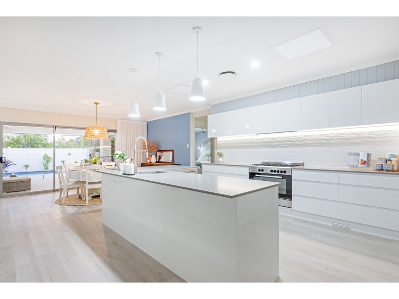 18 Elmore Street, Ormeau QLD 4208