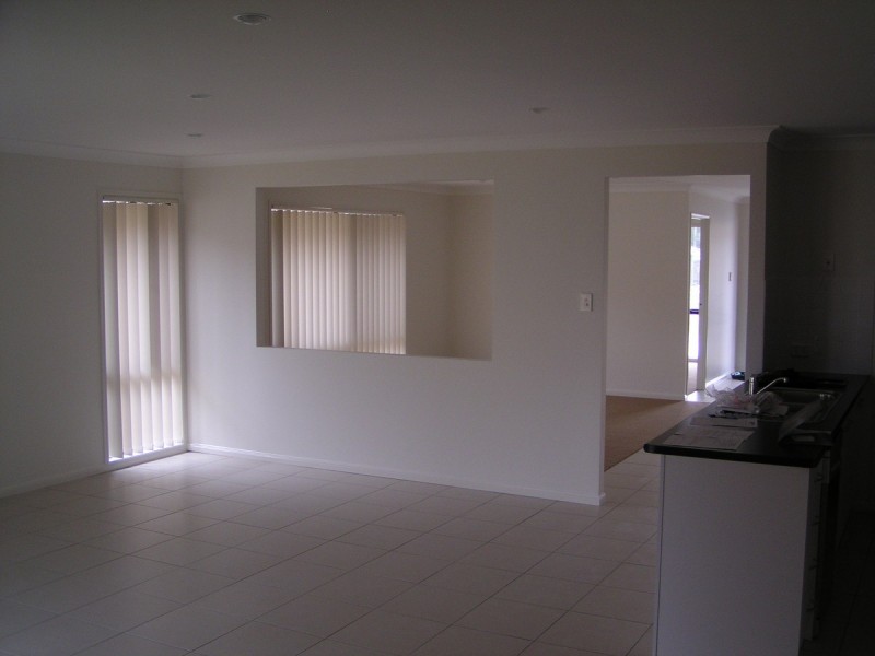 5 Kingsford Drive, Upper Coomera QLD 4209