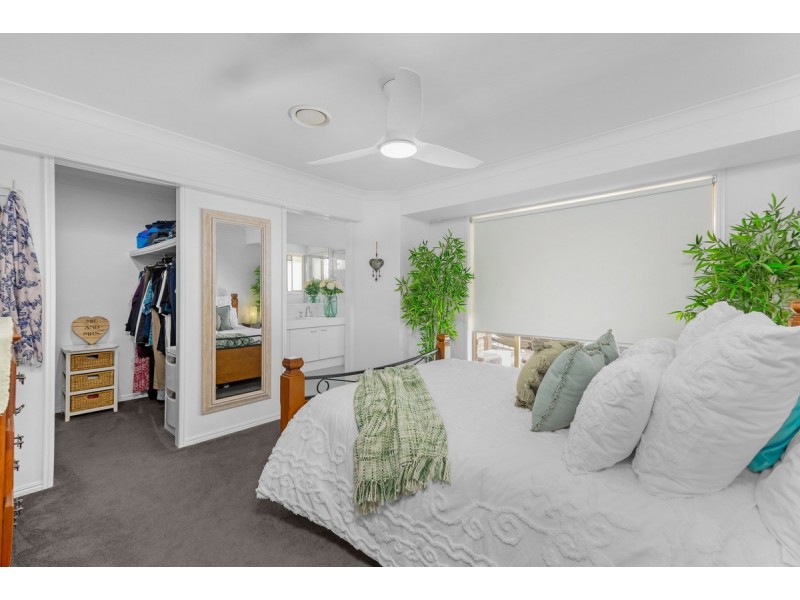 27 Halfway Drive, Ormeau QLD 4208