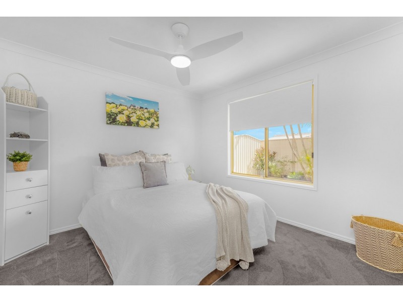 27 Halfway Drive, Ormeau QLD 4208