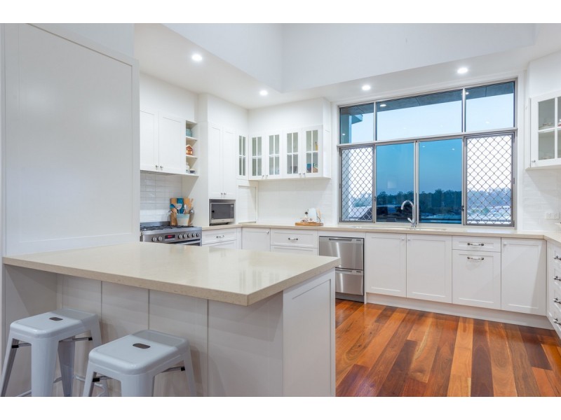 59-61 Martin Place, Tamborine QLD 4270