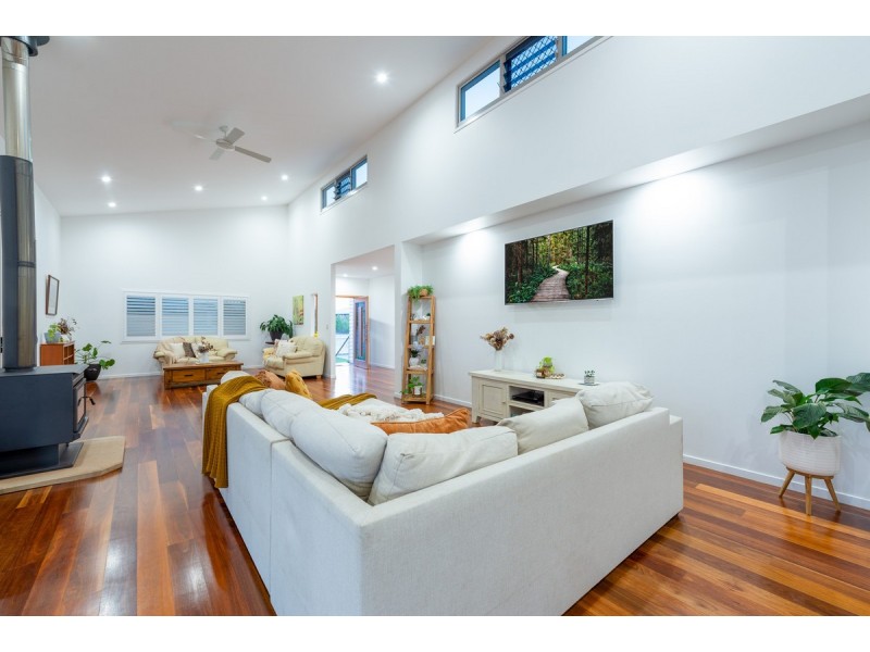 59-61 Martin Place, Tamborine QLD 4270