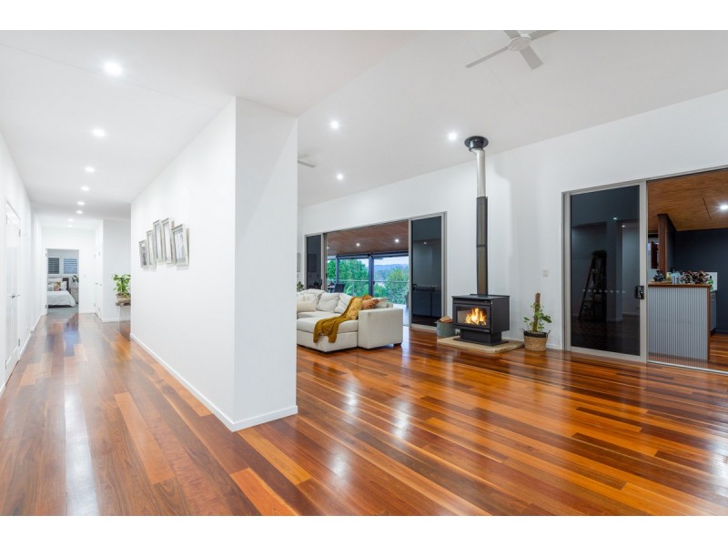59-61 Martin Place, Tamborine QLD 4270