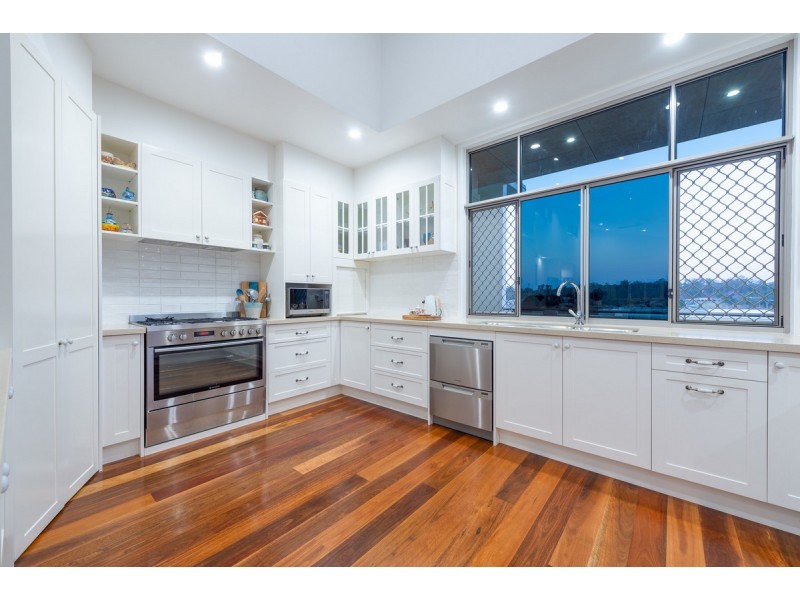 59-61 Martin Place, Tamborine QLD 4270