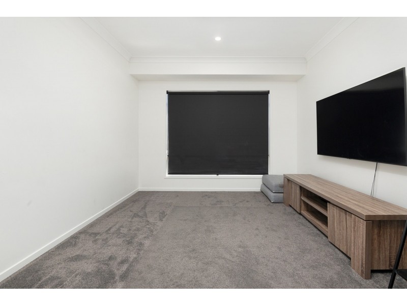 66 Sudbury Drive, Pimpama QLD 4209