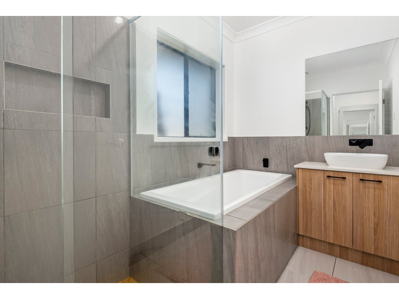 66 Sudbury Drive, Pimpama QLD 4209