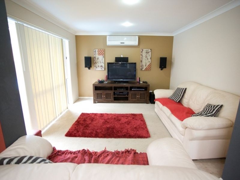 16 Freesia Ct, Ormeau QLD 4208
