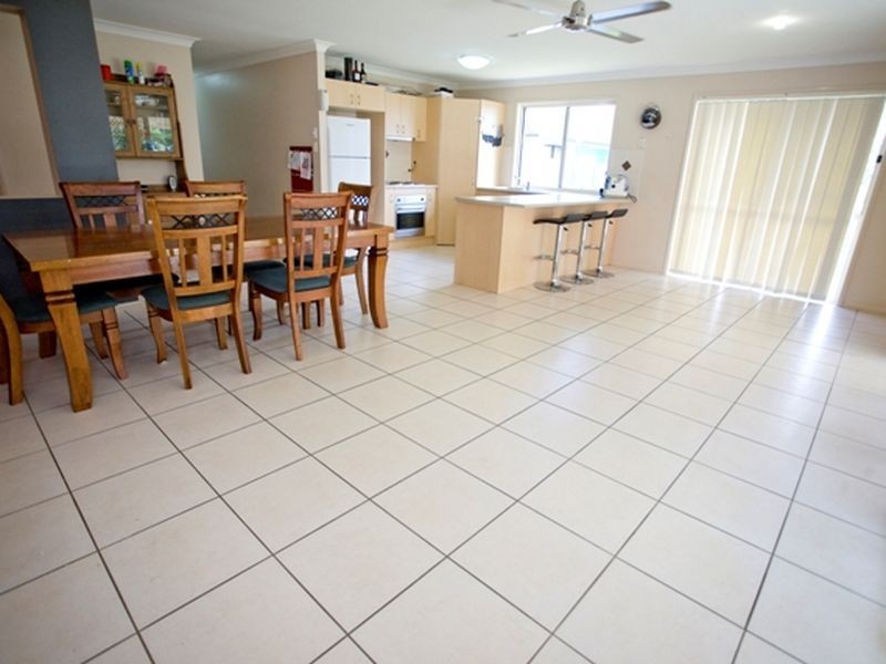 16 Freesia Ct, Ormeau QLD 4208