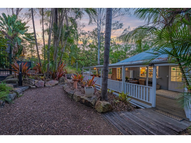 12 Rundle Court, Yatala QLD 4207