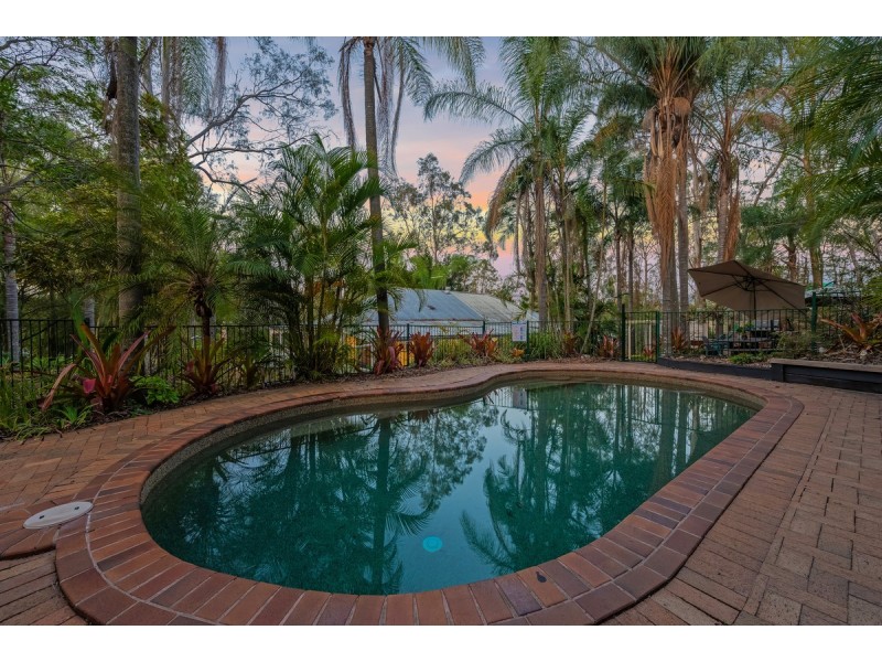 12 Rundle Court, Yatala QLD 4207