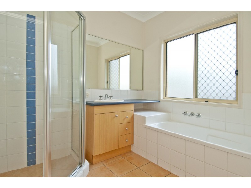 11 Carallia Court, Ormeau QLD 4208