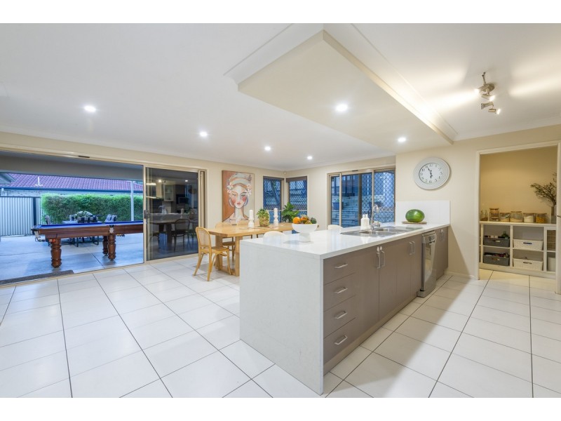 10 Macintosh Court, Ormeau Hills QLD 4208