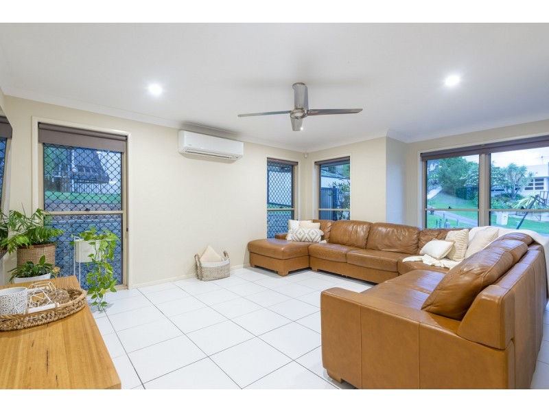 10 Macintosh Court, Ormeau Hills QLD 4208