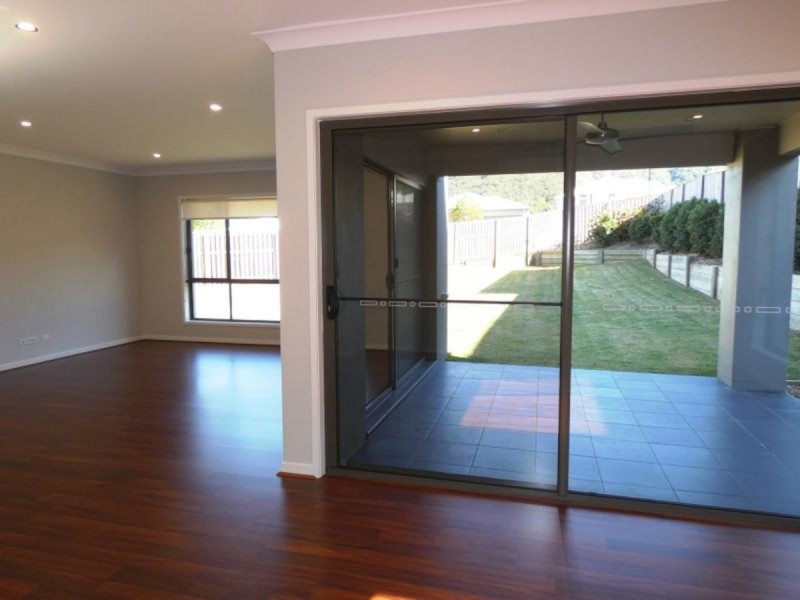 2 Wingham Lane, Upper Coomera QLD 4209