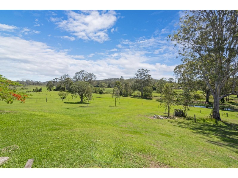 68 Enkleman Road, Yatala QLD 4207