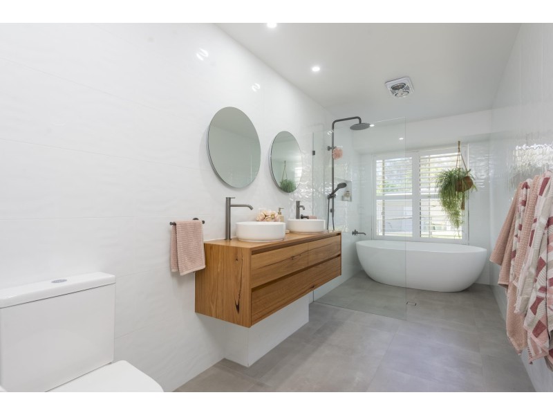 68 Enkleman Road, Yatala QLD 4207