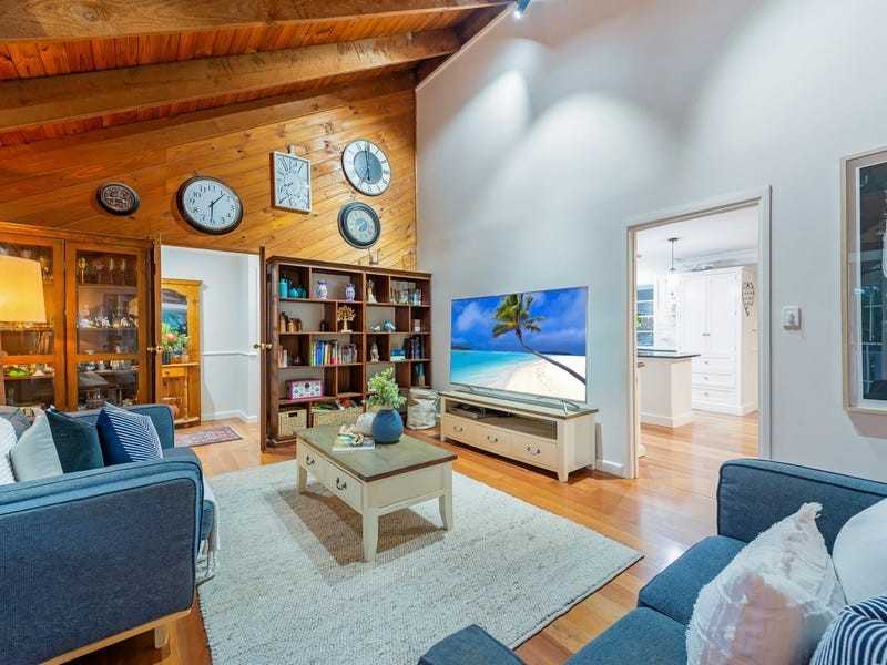 12 Rundle Court, Yatala QLD 4207