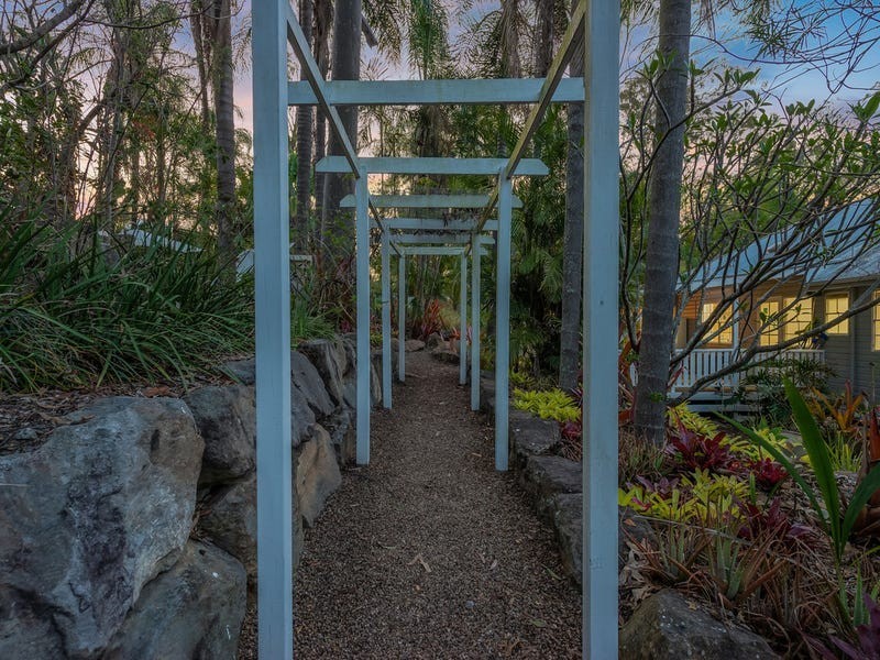 12 Rundle Court, Yatala QLD 4207