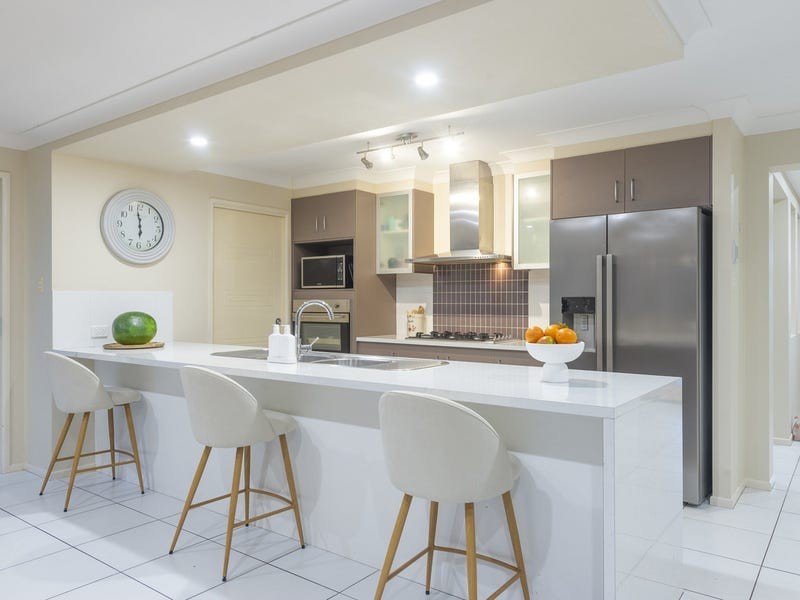 10 Macintosh Court, Ormeau Hills QLD 4208