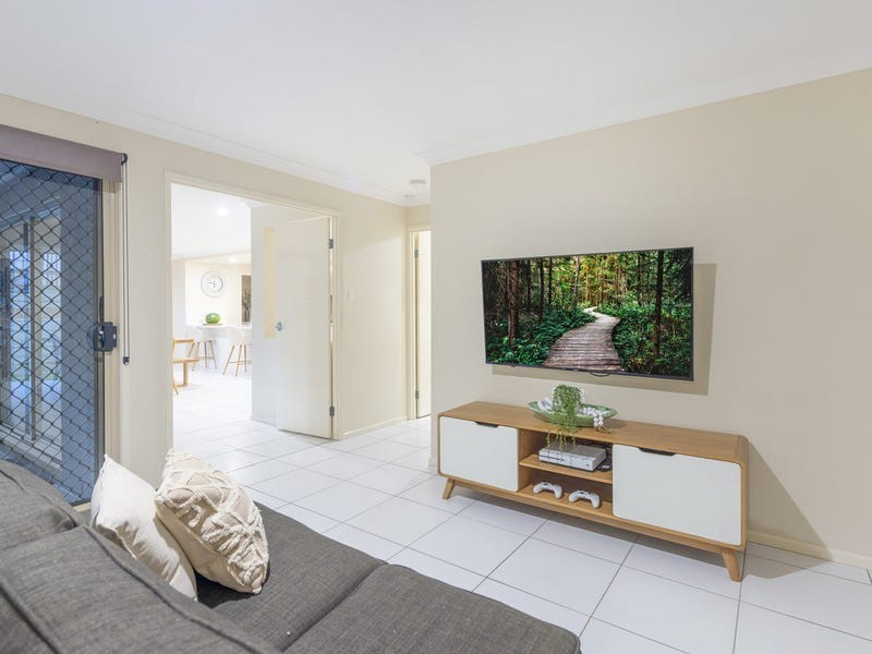 10 Macintosh Court, Ormeau Hills QLD 4208