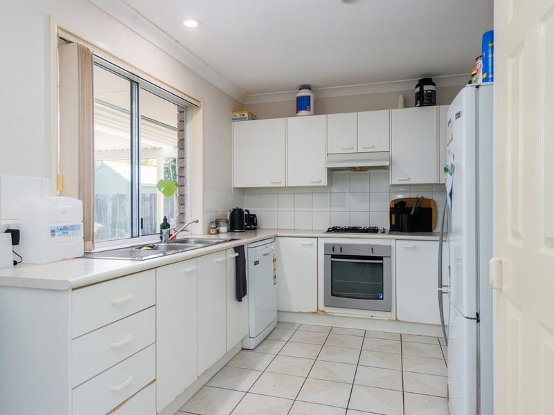 17 Doolan Street, Ormeau QLD 4208