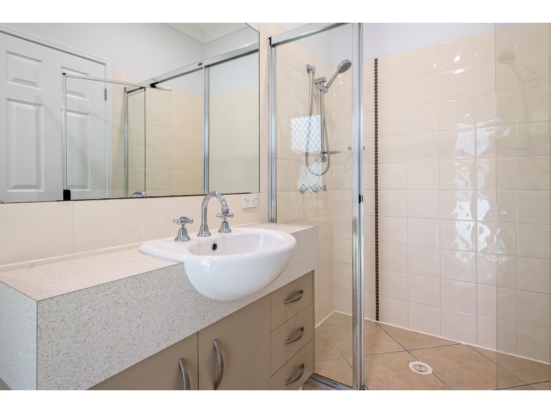 5 Krystle Court, Upper Coomera QLD 4209