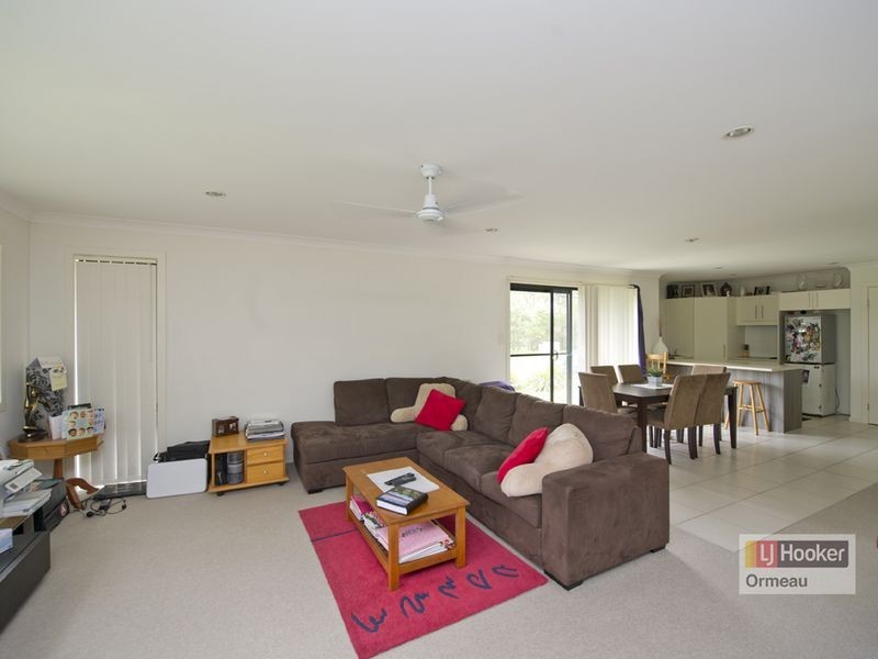 2/2 Ambition Street, Ormeau QLD 4208