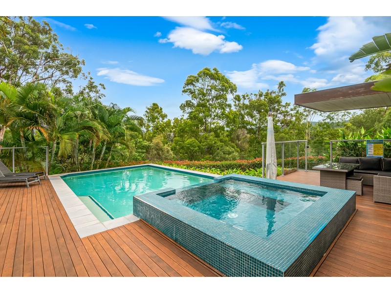 17 Islandview Terrace, Ormeau Hills QLD 4208