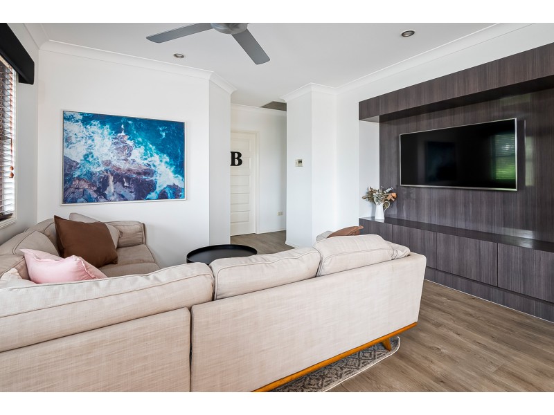 17 Islandview Terrace, Ormeau Hills QLD 4208