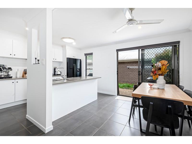 2/6 Anlaby Drive, Pimpama QLD 4209