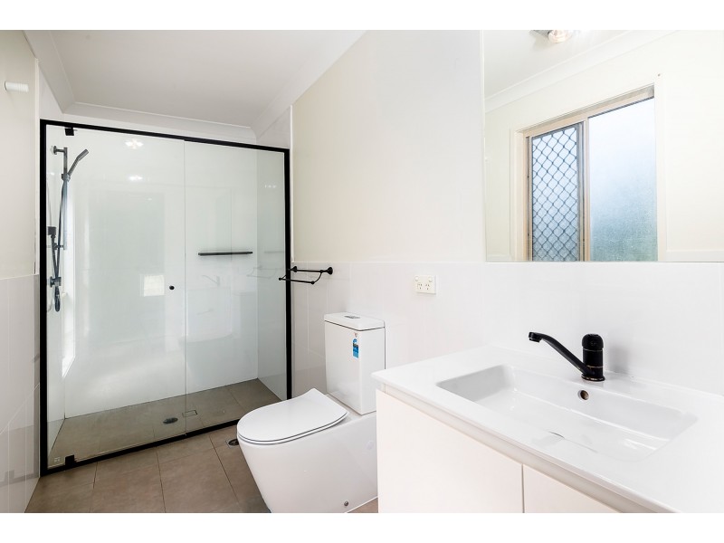 22 Hanover Drive, Pimpama QLD 4209