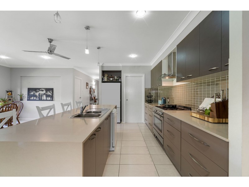 83 Edwards Road, Gatton QLD 4343