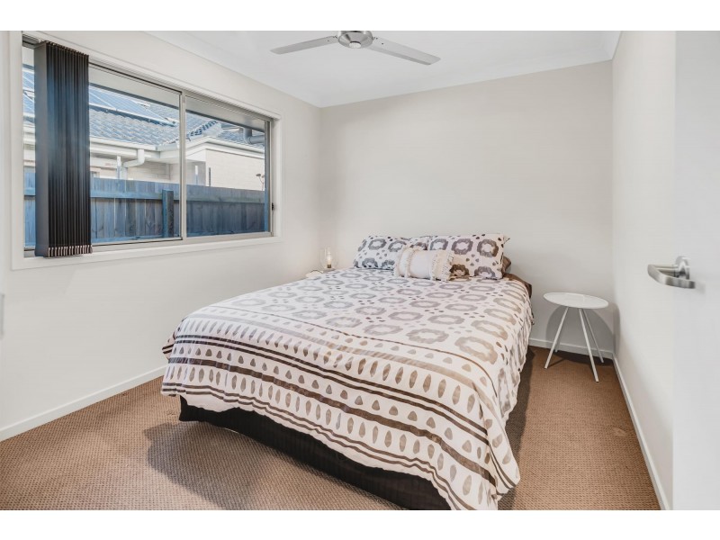 24 Laverton Street, Ormeau QLD 4208