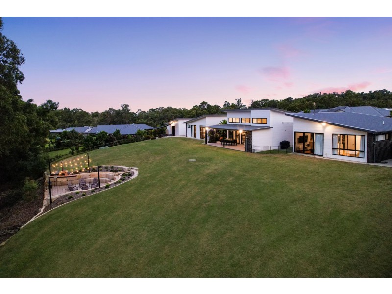 13 Homestead Crescent, Kingsholme QLD 4208